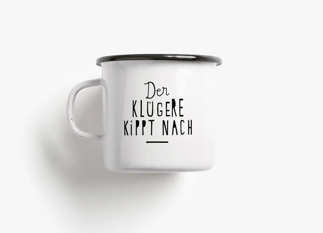 Emaille Tasse Der Klügere 300 ml